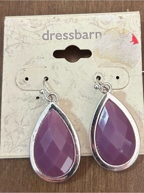 Dressbarn NWT Faceted Purple Stone Teardrop Dangle Earrings